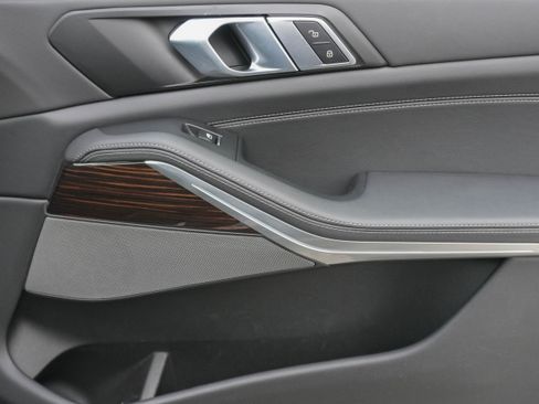 Certified 2026 BMW X5 sDrive40i image 31