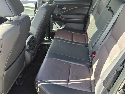 Used 2024 Honda Ridgeline Black Edition image 10