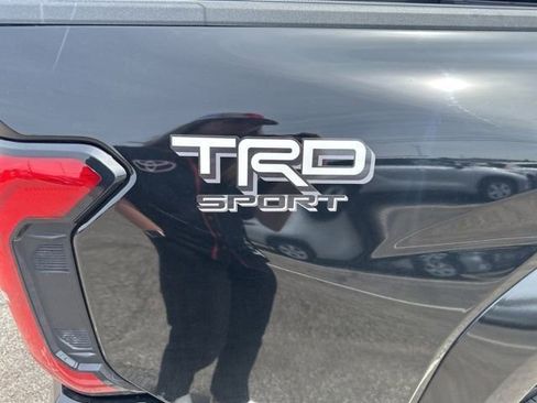 Used 2024 Toyota Tacoma TRD Sport w/ TRD Sport Upgrade Package AWD/4WD image 27
