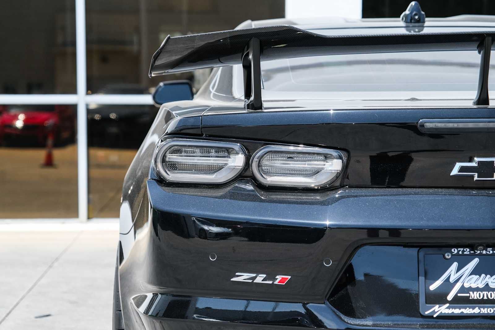 Used 2021 Chevrolet Camaro ZL1 RWD image 16