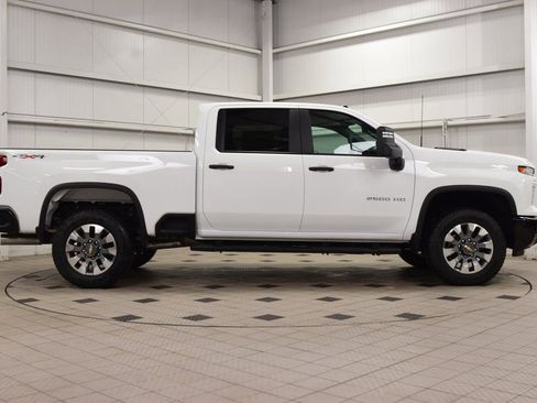 New 2026 Chevrolet Silverado 2500 Custom w/ Custom Value Package image 9