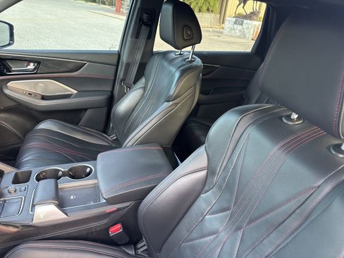 Used 2022 Acura MDX Type S AWD/4WD image 9