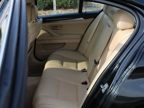 Used 2011 BMW 535i Sedan image 49