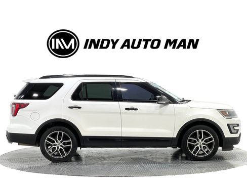 Used 2016 Ford Explorer Sport w/ Equipment Group 401A AWD/4WD image 3