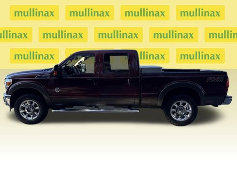 Used 2016 Ford F250 Lariat w/ Lariat Interior Package image 10
