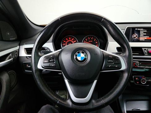 Used 2017 BMW X1 sDrive28i image 16