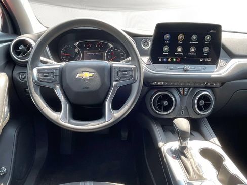 Used 2024 Chevrolet Blazer LT w/ Convenience Package FWD image 12