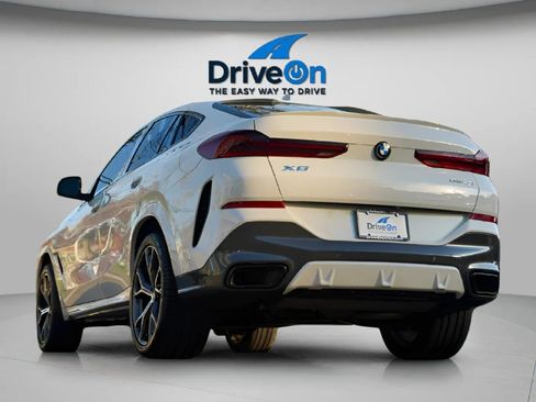 Used 2022 BMW X6 xDrive40i w/ Executive Package AWD/4WD image 6