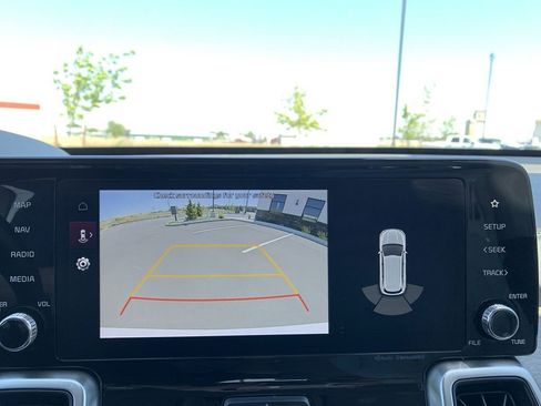 Used 2022 Kia Sorento EX w/ Panoramic Sunroof Package FWD image 25