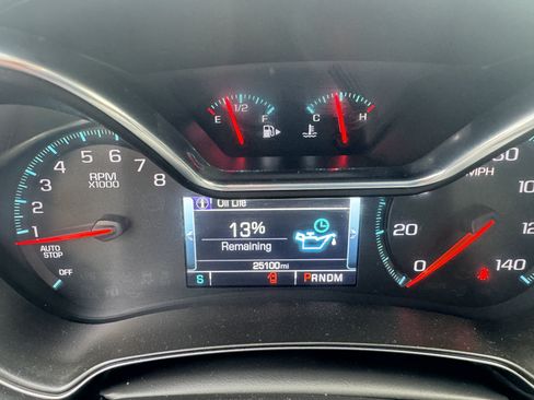 Used 2015 Chevrolet Impala LT FWD image 17