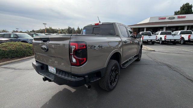 Used 2025 Ford Ranger XLT w/ Equipment Group 301A High AWD/4WD image 4