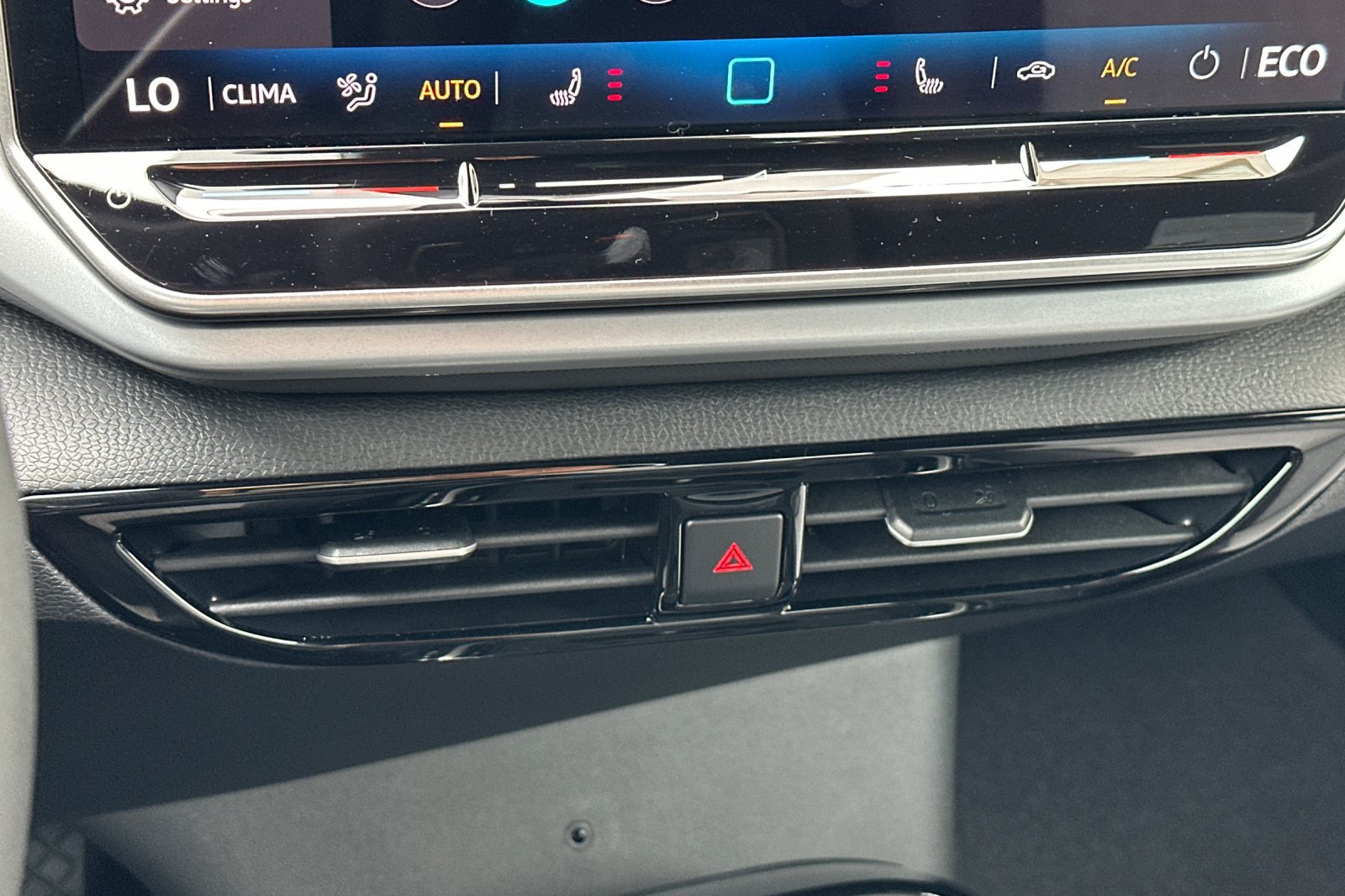 New 2026 Volkswagen ID.4 Pro RWD image 19