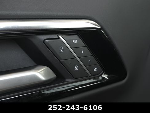 Used 2026 Chevrolet Suburban Z71 w/ Comfort Package AWD/4WD image 14