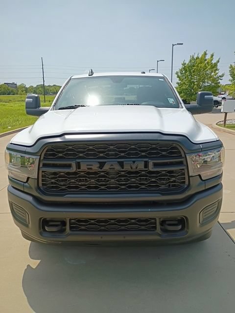 Used 2024 RAM 2500 Tradesman AWD/4WD image 2