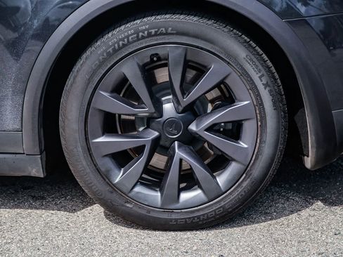 Used 2024 Tesla Model X AWD/4WD image 8