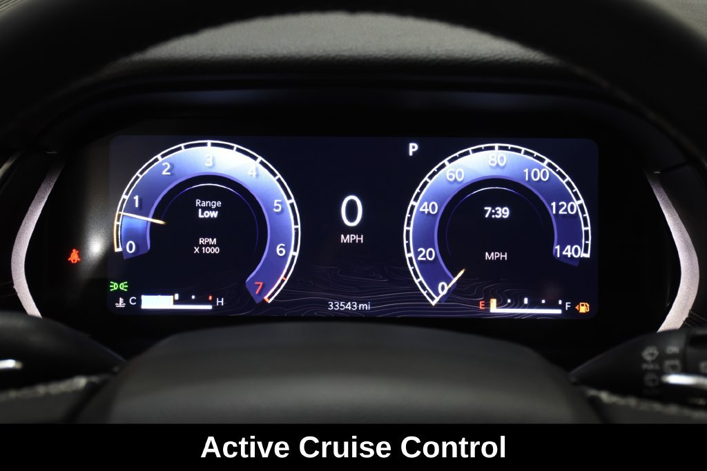 Used 2023 Jeep Grand Cherokee Altitude AWD/4WD image 19