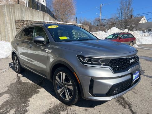 Certified 2024 Kia Sorento SX Prestige image 7