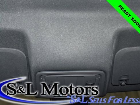 Used 2025 Chevrolet Silverado 1500 LT image 19