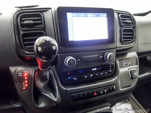 Used 2023 RAM ProMaster 2500 FWD image 9