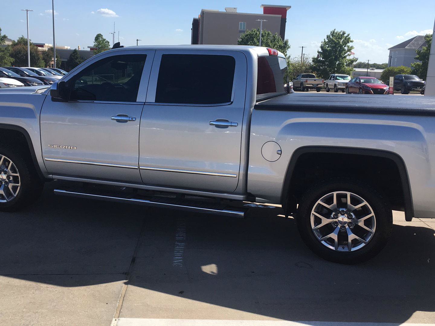 Used 2018 GMC Sierra 1500 SLT w/ SLT Premium Package RWD image 20