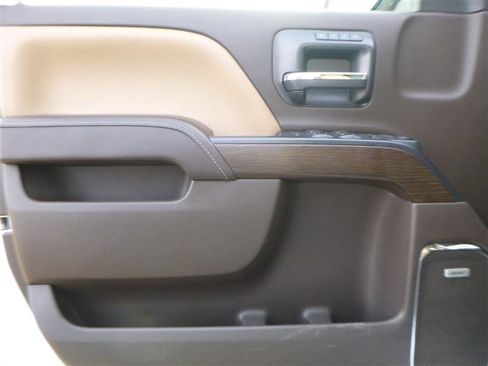 Used 2017 GMC Sierra 1500 Denali image 20