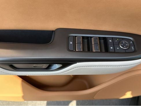 Certified 2026 Lexus RZ 350e 2WD w/ Accessory Package (Z1) image 28