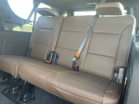 Used 2022 Chevrolet Suburban High Country w/ Max Trailering Package image 14