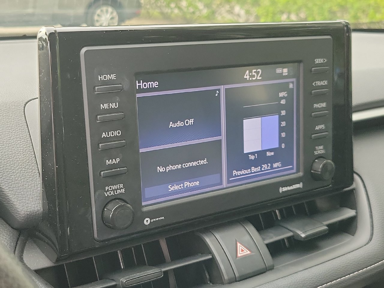Used 2022 Toyota RAV4 XLE w/ Convenience Package FWD image 25