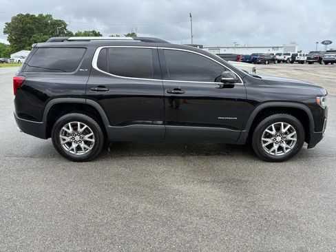 Used 2021 GMC Acadia SLT AWD/4WD image 2