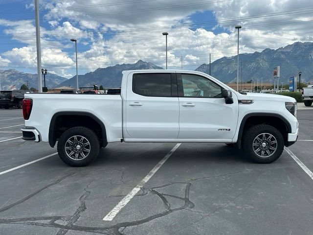 Used 2025 GMC Sierra 1500 AT4 AWD/4WD image 8