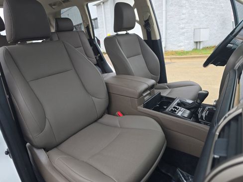 Used 2021 Lexus GX 460 Premium image 10