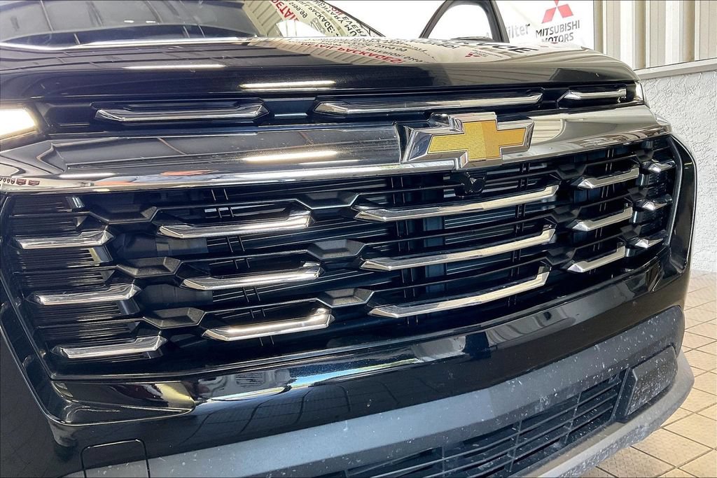 Used 2025 Chevrolet Equinox LT AWD/4WD image 25
