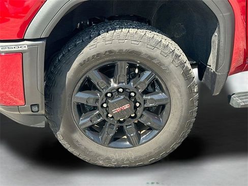 Used 2024 GMC Sierra 2500 AT4 w/ AT4 Premium Plus Package image 31