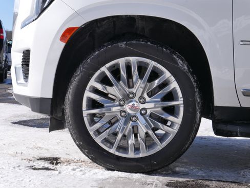 Used 2024 GMC Yukon Denali w/ Max Trailering Package image 14