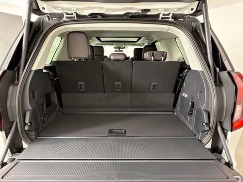 New 2025 Ford Expedition Platinum w/ Platinum Ultimate Package image 29