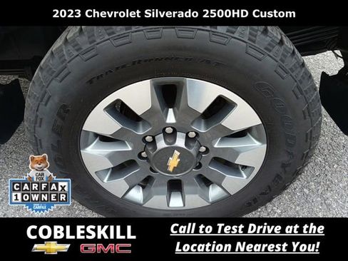 Used 2023 Chevrolet Silverado 2500 Custom w/ Custom Value Package AWD/4WD image 11