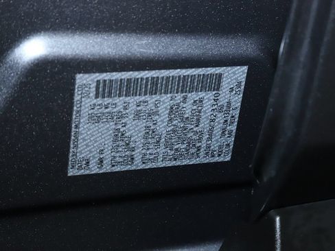 Certified 2025 Nissan Rogue SV FWD image 19