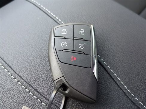 New 2026 Chevrolet Traverse LT w/ Driver Confidence Package image 30