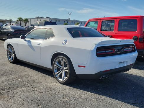 Used 2022 Dodge Challenger GT w/ Plus Package RWD image 5