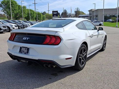 Used 2019 Ford Mustang GT RWD image 8