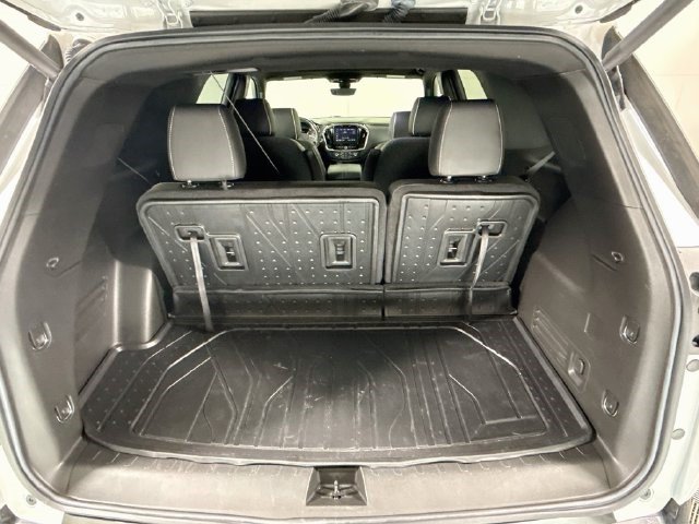 Used 2023 Chevrolet Traverse Premier w/ Redline Edition FWD image 34