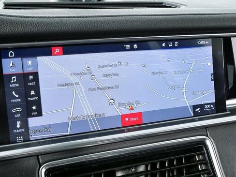 Used 2018 Porsche Panamera 4 image 15