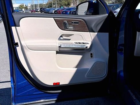 New 2026 Mercedes-Benz GLB 250 GLB 250 image 13