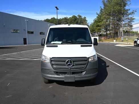 Used 2025 Mercedes-Benz Sprinter 2500 image 29