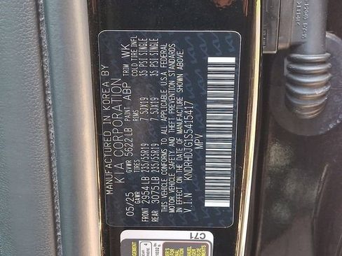 Certified 2025 Kia Sorento EX w/ EX Panoramic Sunroof Package AWD/4WD image 28