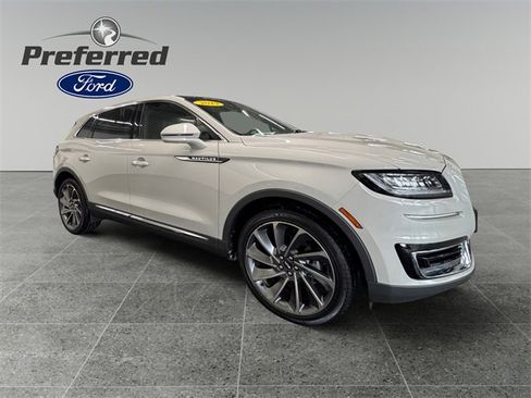 Used 2019 Lincoln Nautilus Reserve image 8