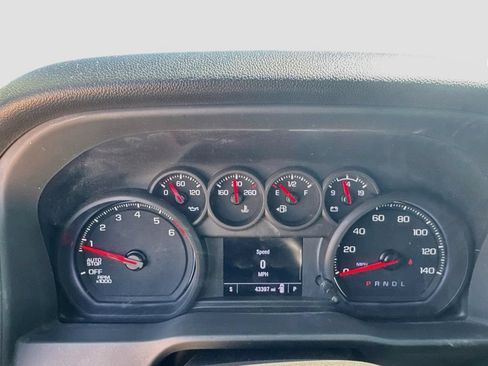 Used 2024 Chevrolet Silverado 1500 Custom RWD image 13