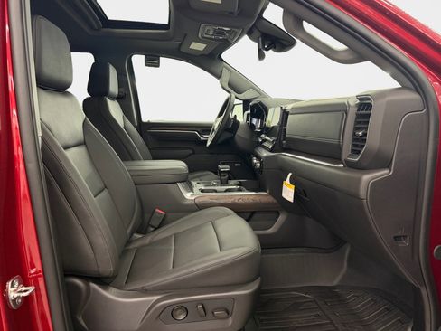 New 2026 GMC Sierra 1500 SLT w/ SLT Premium Plus Package image 12
