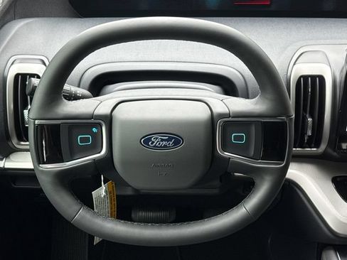 New 2026 Ford Expedition Active RWD image 14