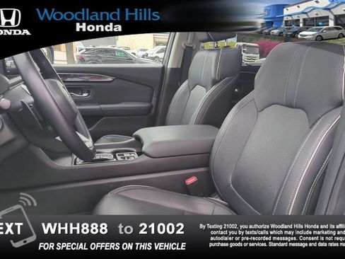 Used 2025 Honda Pilot Elite image 19